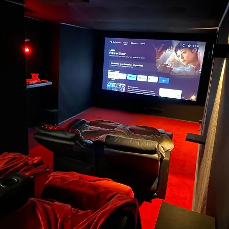 Le Cine'ppart - Easy Life Апартаменты *